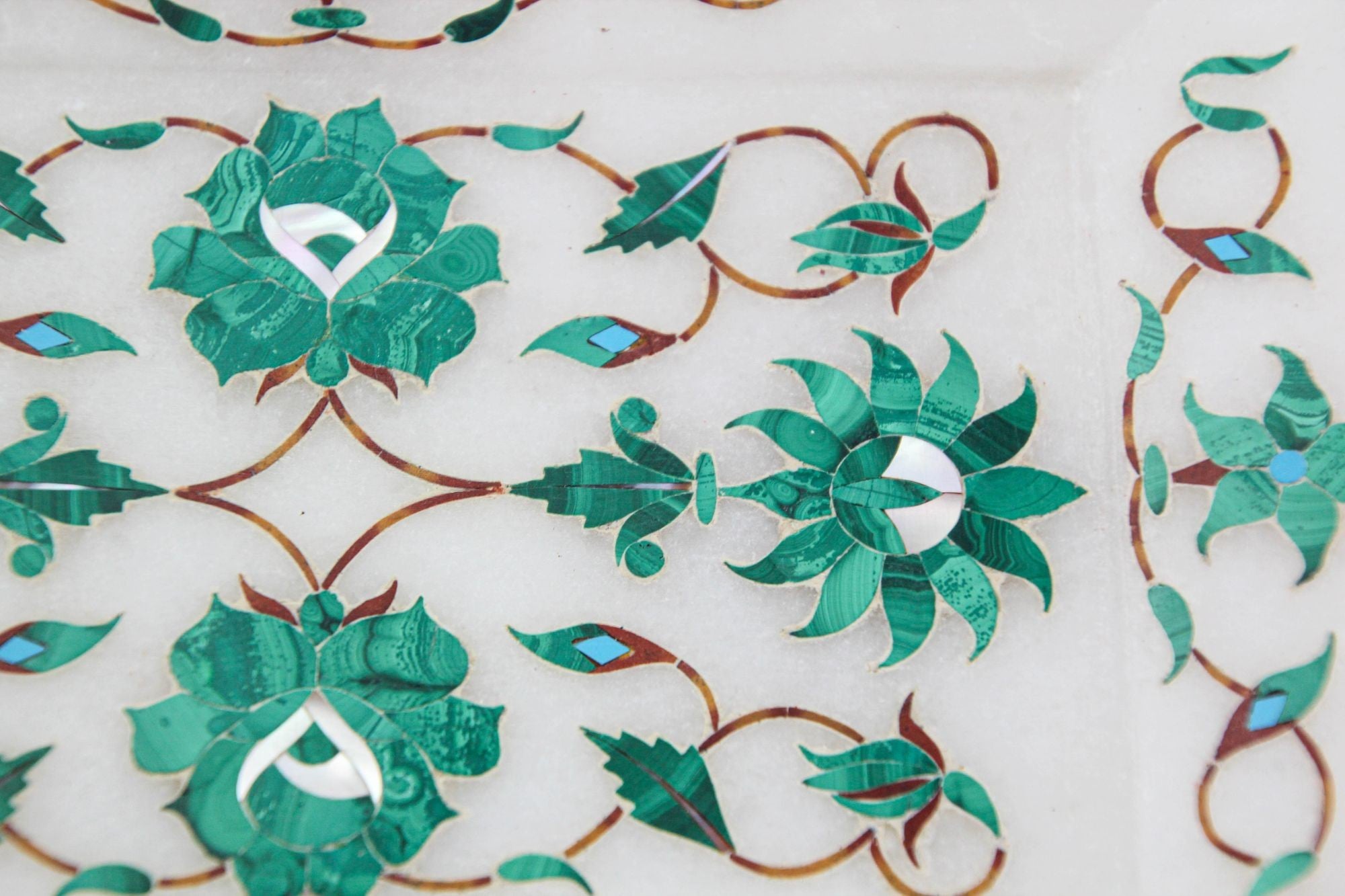 Pietra Dura White Mosaic Inlaid Marble Dish Handcrafted Agra India 1950