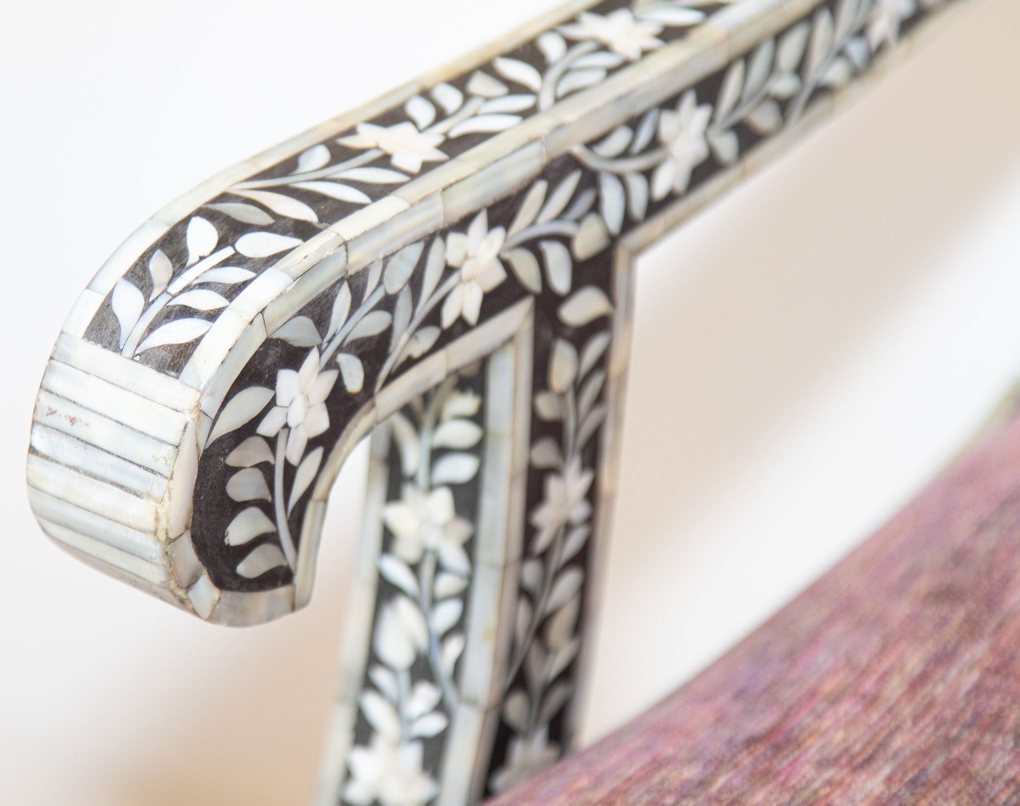 Anglo-Indian Mughal Mother of Pearl Inlaid Klismos Armchair with Ram Head 1 of 2