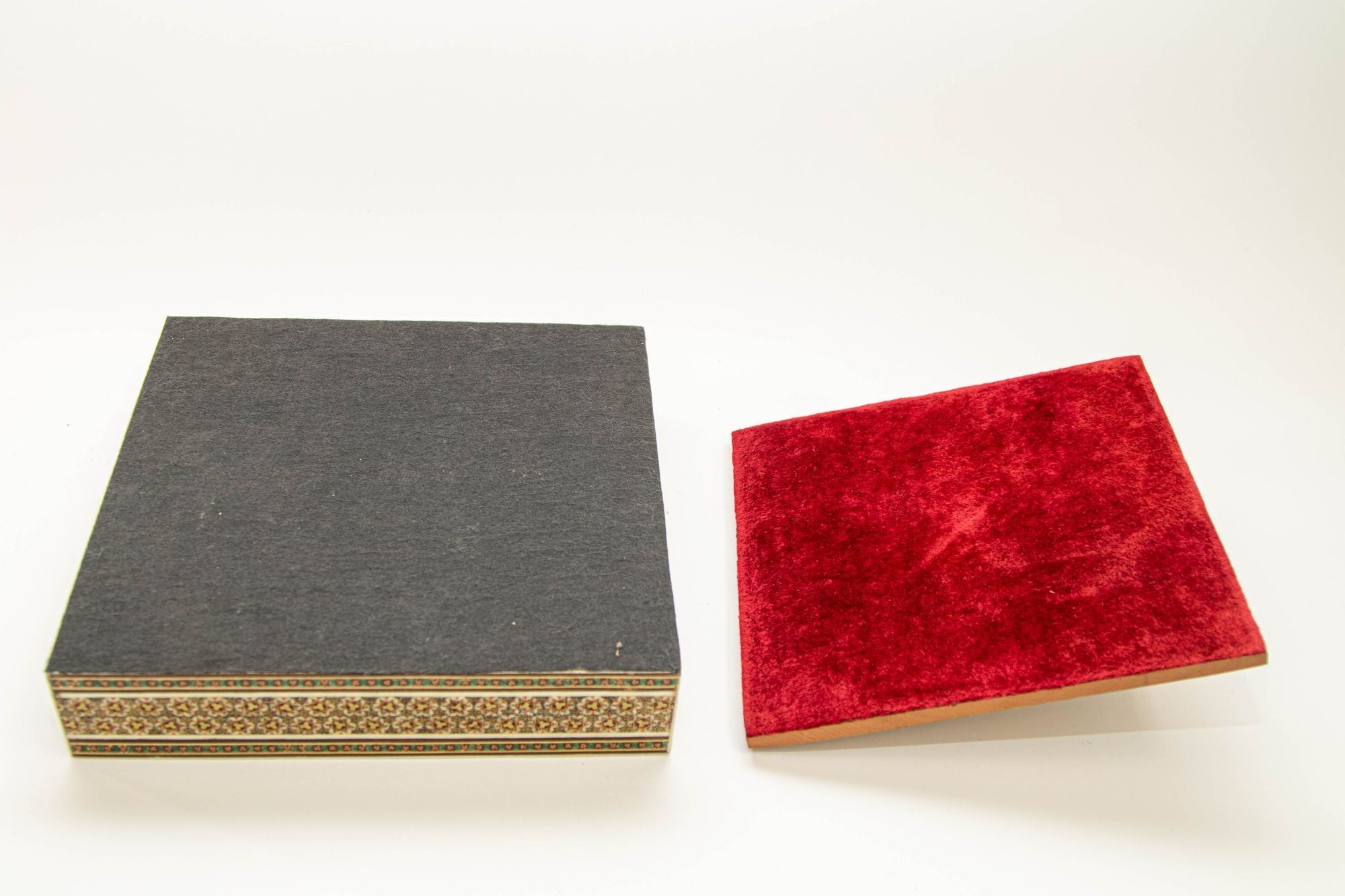 1950s Anglo Indian Style Micro Mosaic Inlaid Jewelry Box