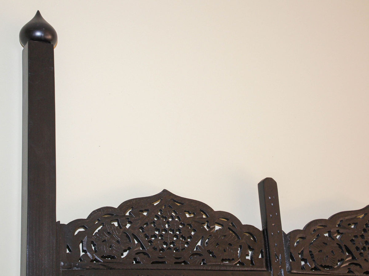 Hand-Carved Indo-Portuguese Moorish Queen Four-Poster Bed, India, 2000