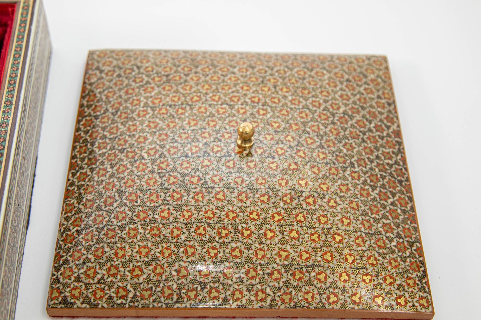 1950s Anglo Indian Style Micro Mosaic Inlaid Jewelry Box