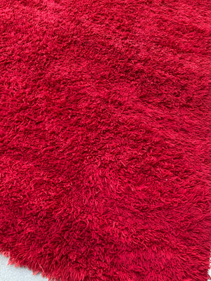 Vintage Red Ethnic Moroccan Fluffy Rug Bed of Roses