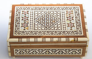 Vintage Spanish Inlaid Marquetry Decorative Music Box Inlaid with White Bone