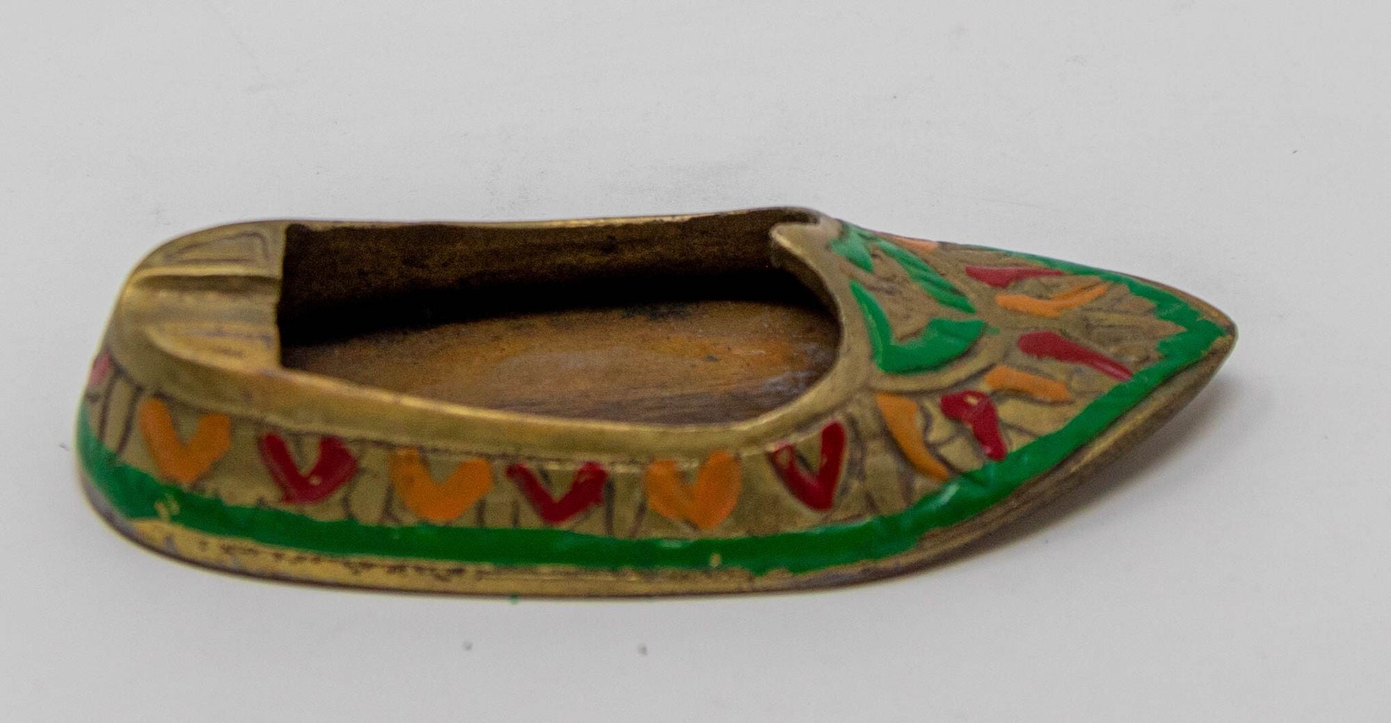 Vintage Brass Etched Aladdin Middle Eastern Slipper Shoe Ashtray Set of 4