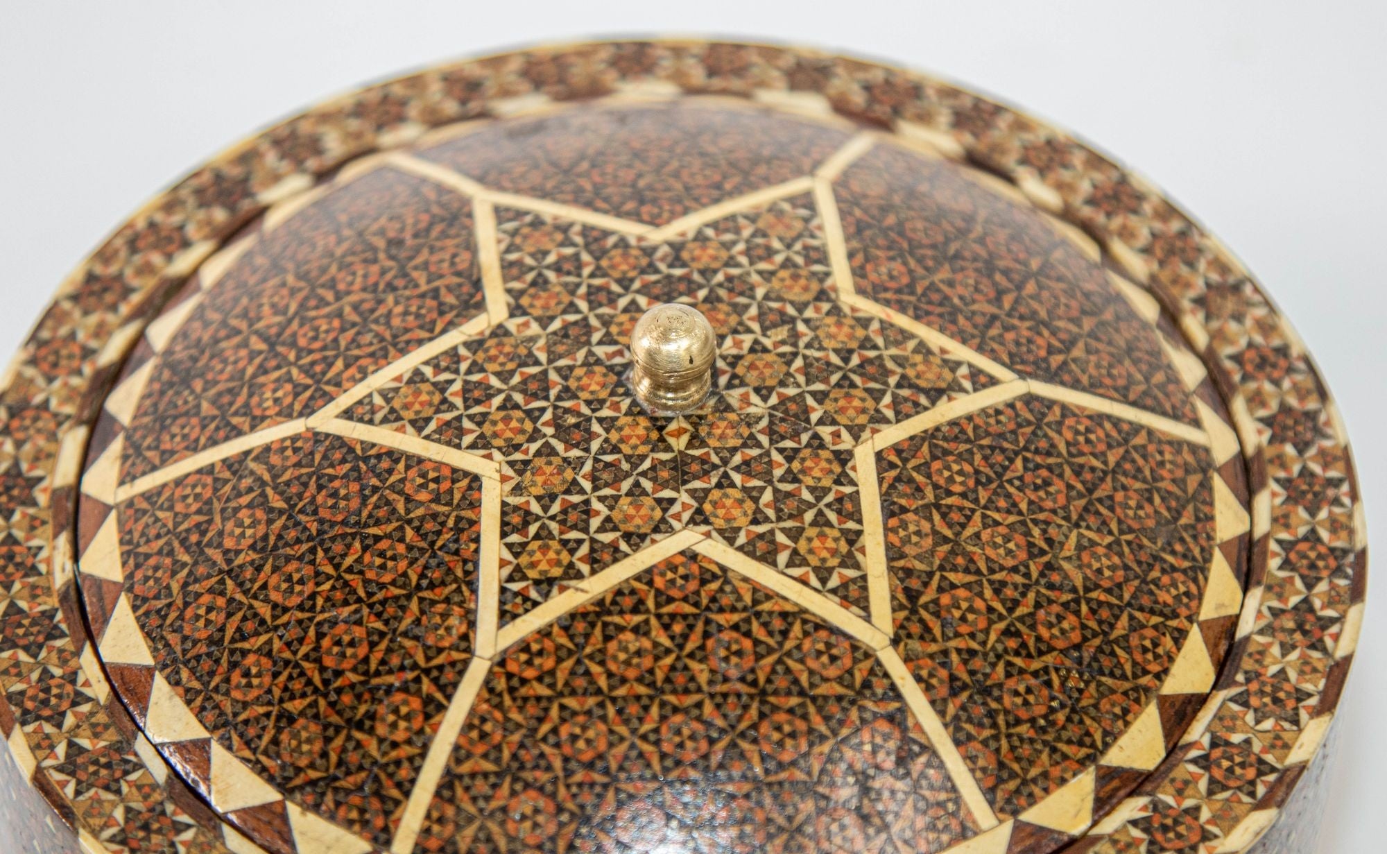 Persian Box Khatam Kari Footed Wooden Round Jewelry Vanity Trinket Moorish Box