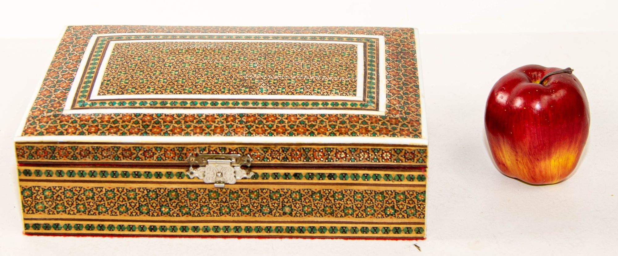 Middle Eastern Persian Micro Mosaic Khatam Inlaid Jewelry Box