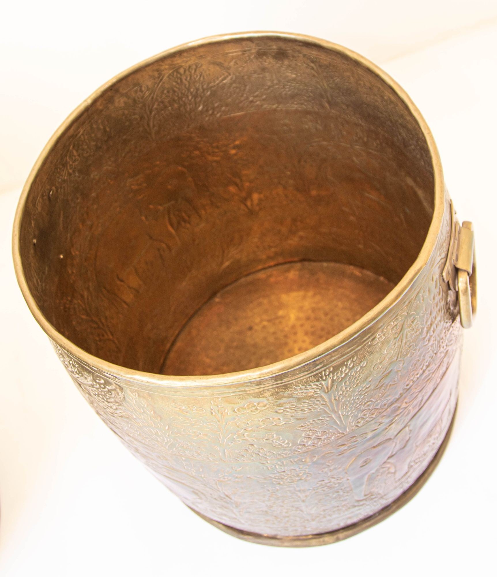 Large Vintage Polished Brass Planters Anglo Raj Hammered Jungle Design a Pair