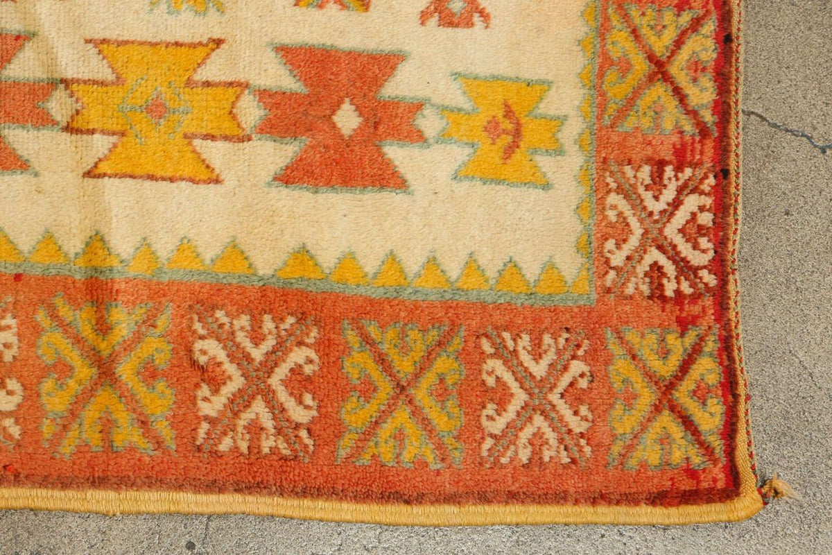 Vintage Moroccan Beni M'Guild Rug Runner, Hand-Woven Wool, 1960s