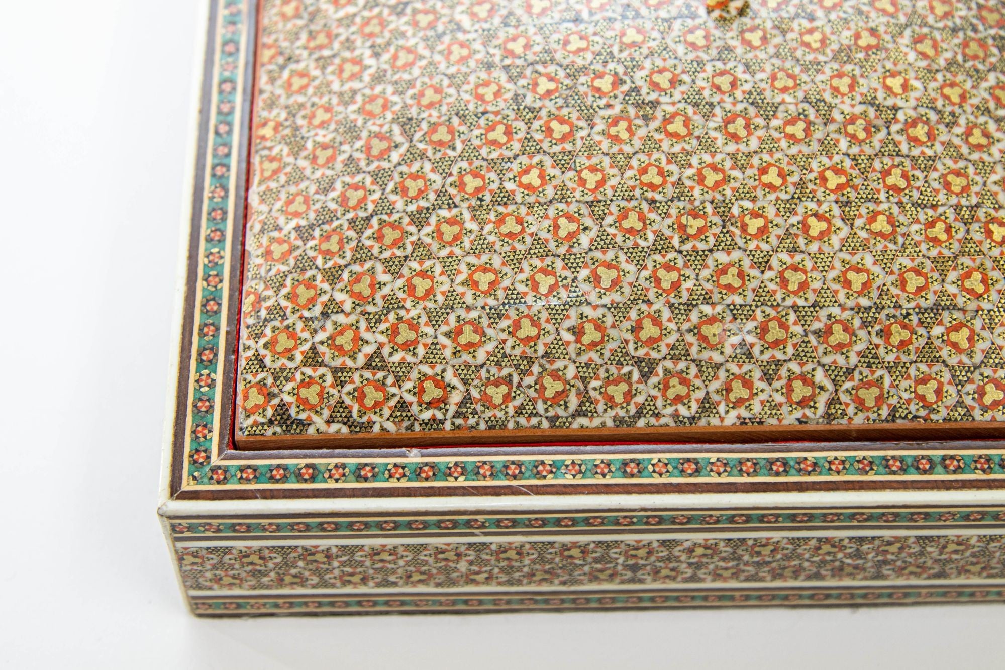 1950s Anglo Indian Style Micro Mosaic Inlaid Jewelry Box