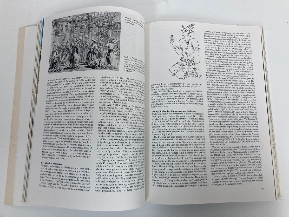 Islam: An Illustrated History by Bernard Lewis, UK Edition, 1992
