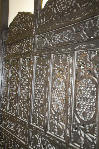 Hand-Carved Indo-Portuguese Moorish Queen Four-Poster Bed, India, 2000