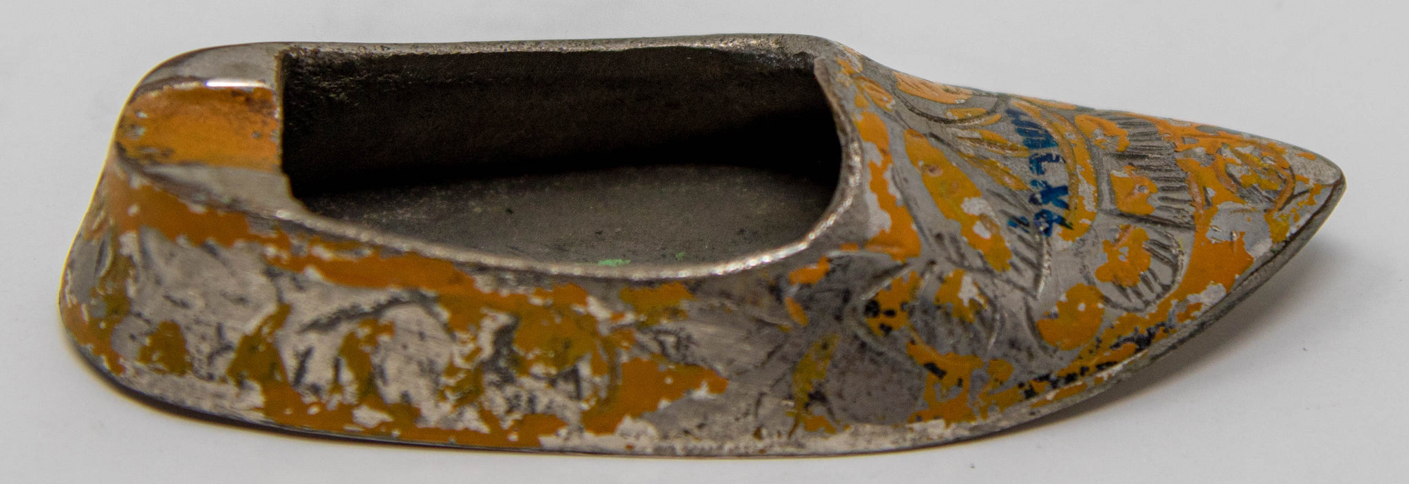 Vintage Brass Etched Aladdin Middle Eastern Slipper Shoe Ashtray Set of 4