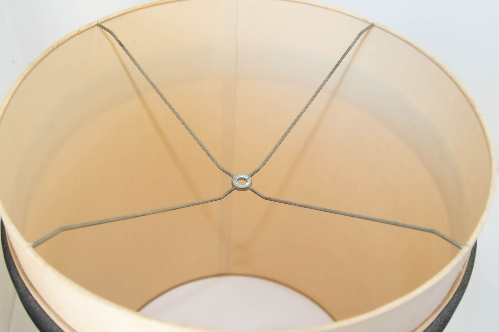 Polished Brass Large Scale Hollywood Regency Moroccan Urn Table Lamp 1950&#39;s