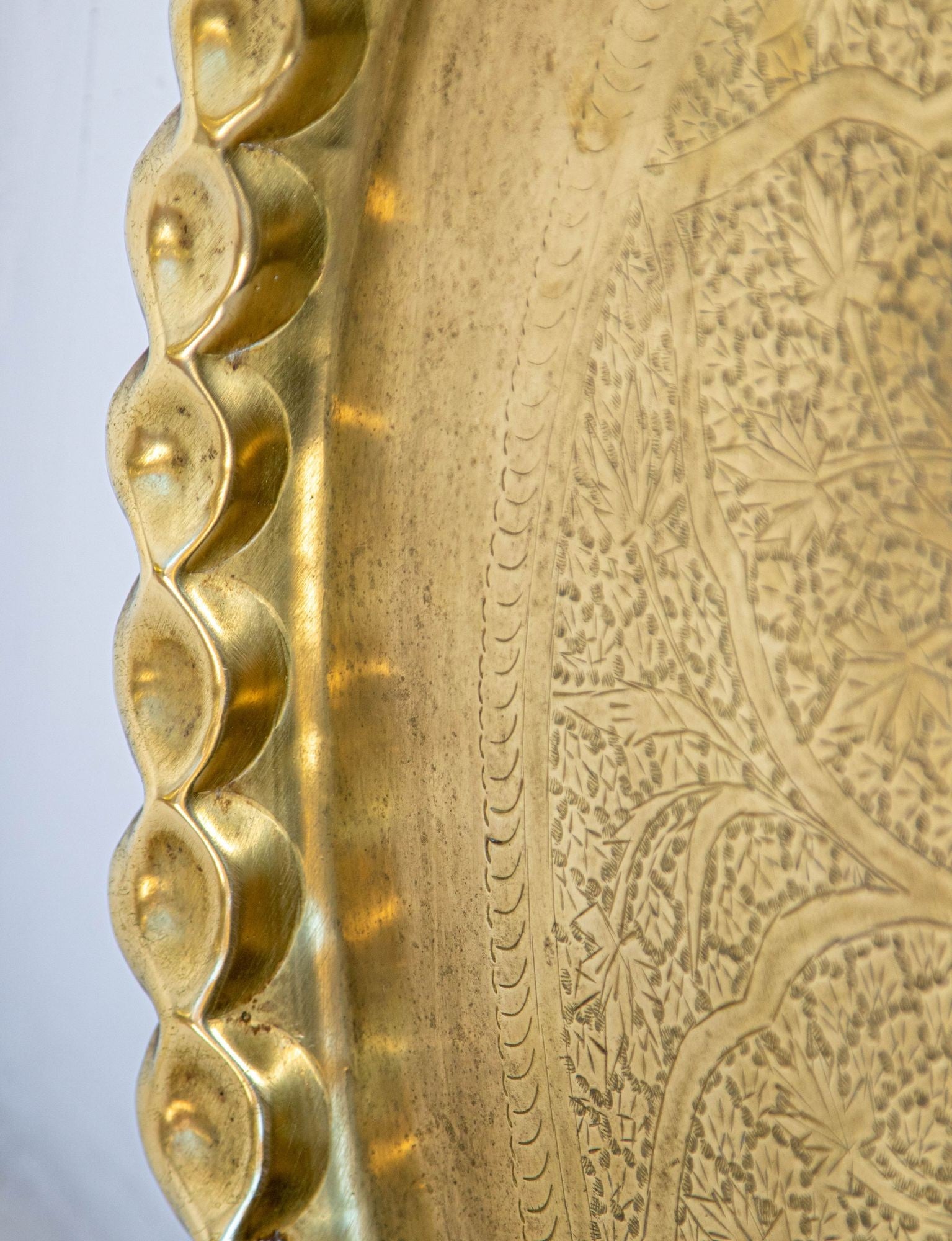 Antique Islamic Mughal Rajasthani Large Moorish Round Brass Tray with Crest Edges 30 in.