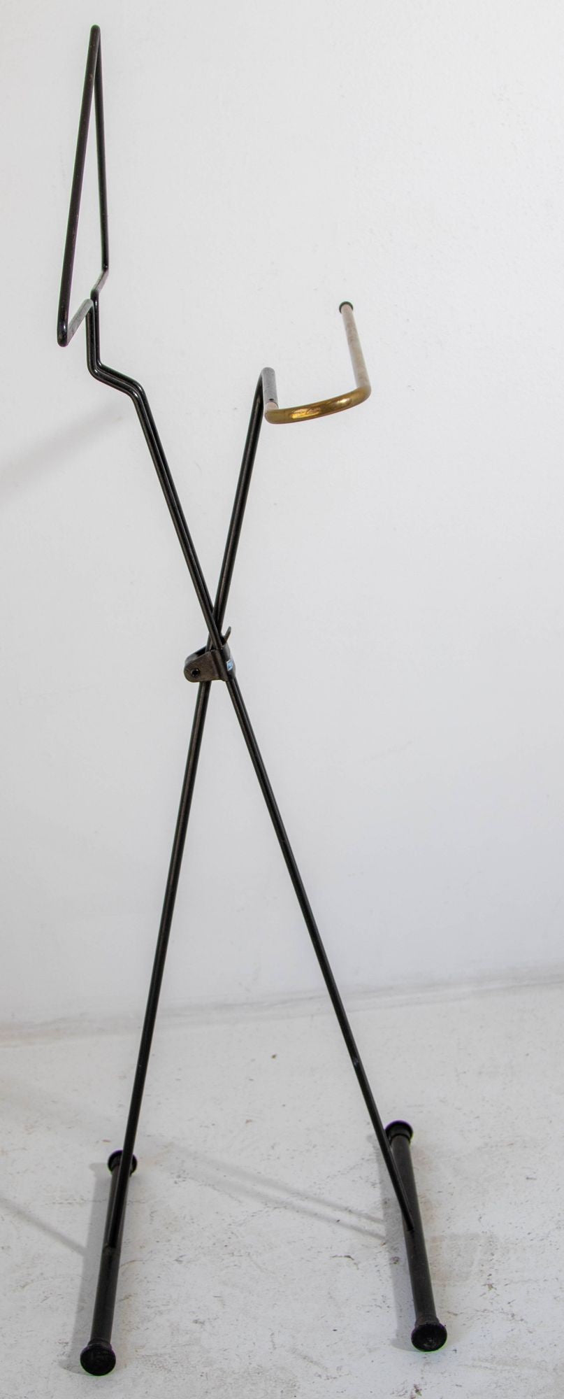 Folding valet sales stand