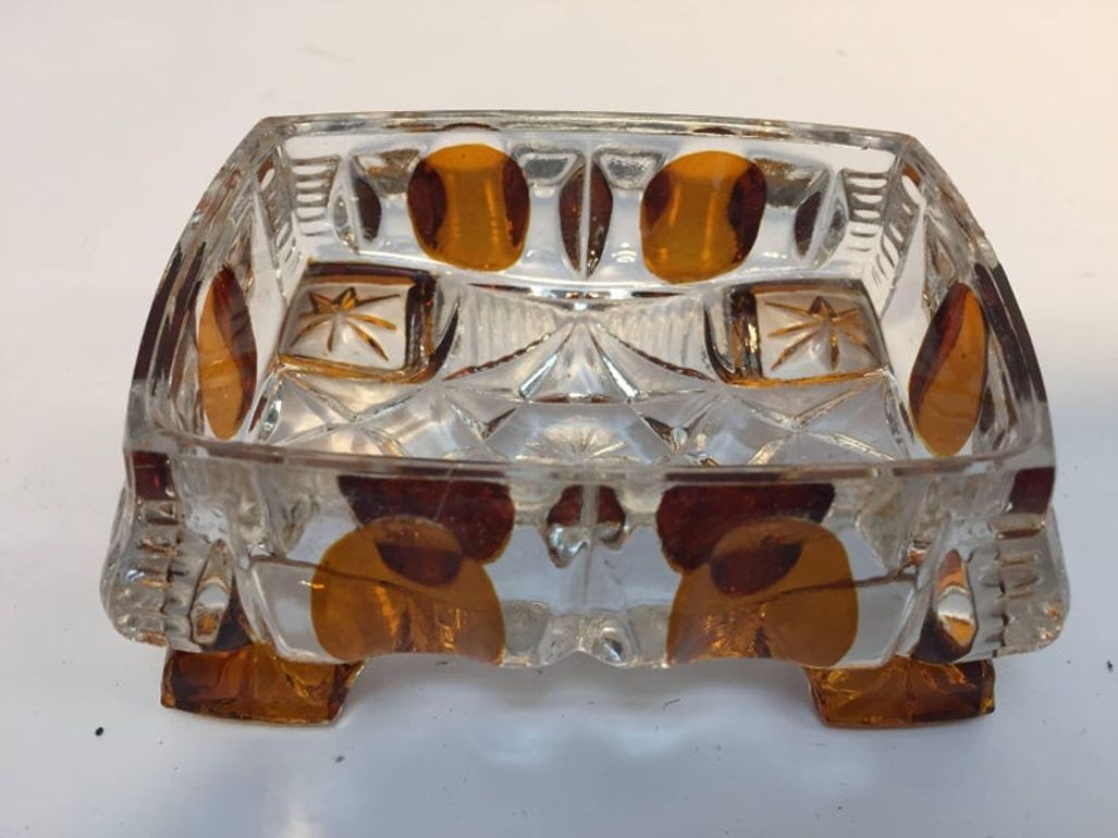 Vintage 1930s Art Deco Karl Palda Crystal Vanity Set of Three Pieces - E-mosaik Vintage 1930s Art Deco Karl Palda Crystal Vanity Set of Three Pieces - E-mosaik