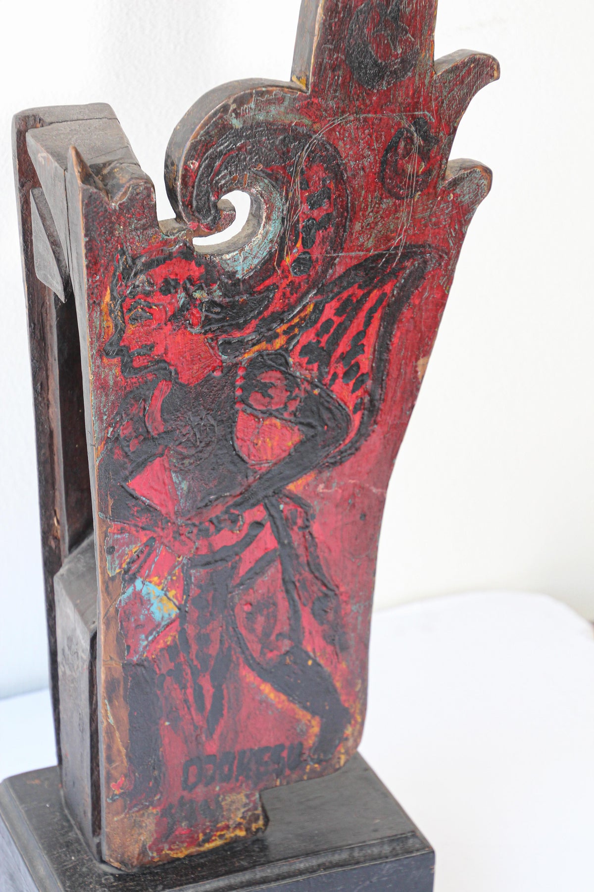 18th Century Hand-Carved Wood Temple Fragment from Rajasthan, India — additional view 5