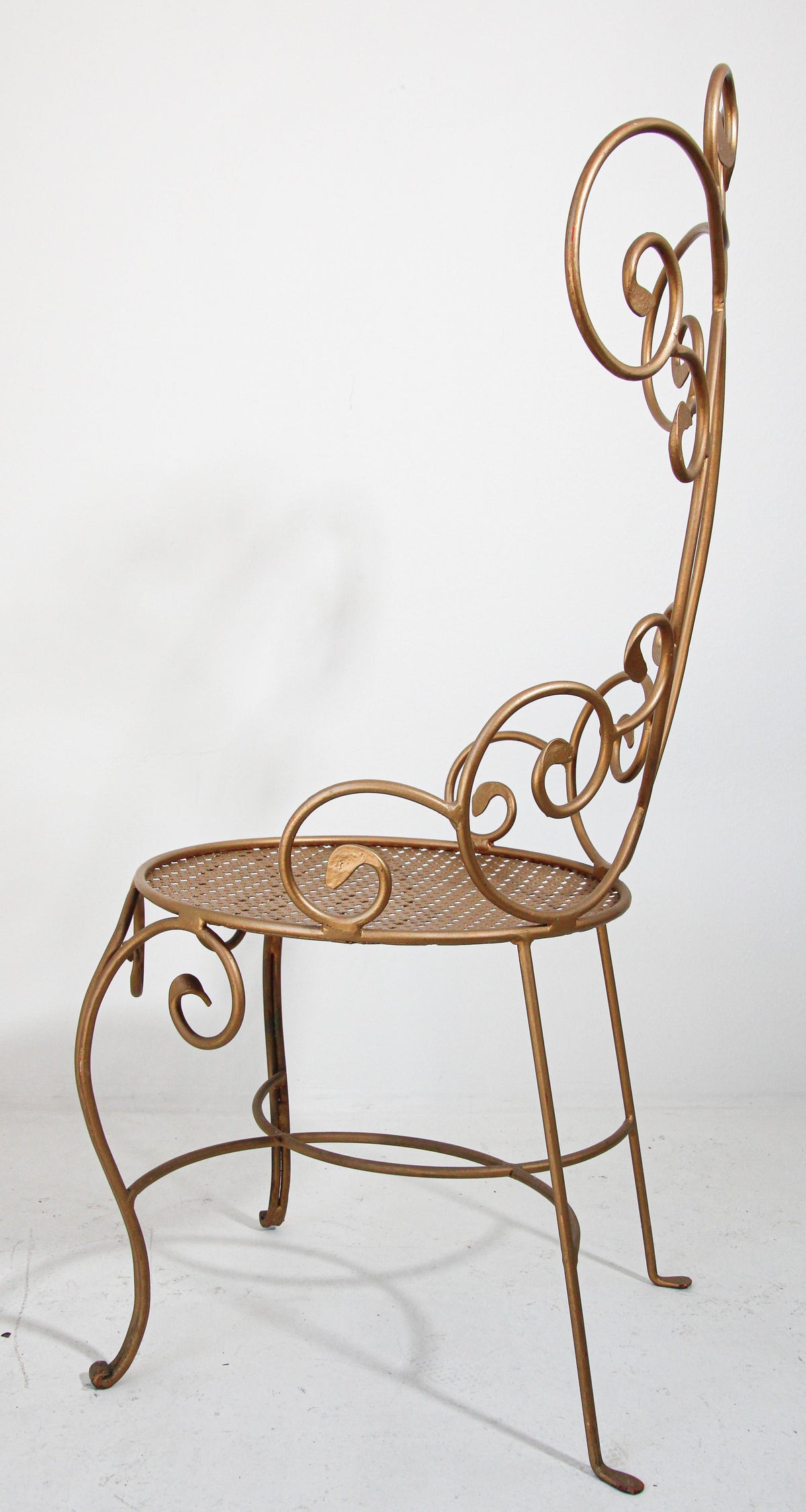 Hollywood Regency Vintage Italian Gilt Iron Sculptural Chair — Italy