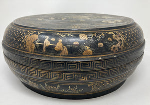 Large Chinese Round Black Lacquered Gilt Painted Covered Box 1950s