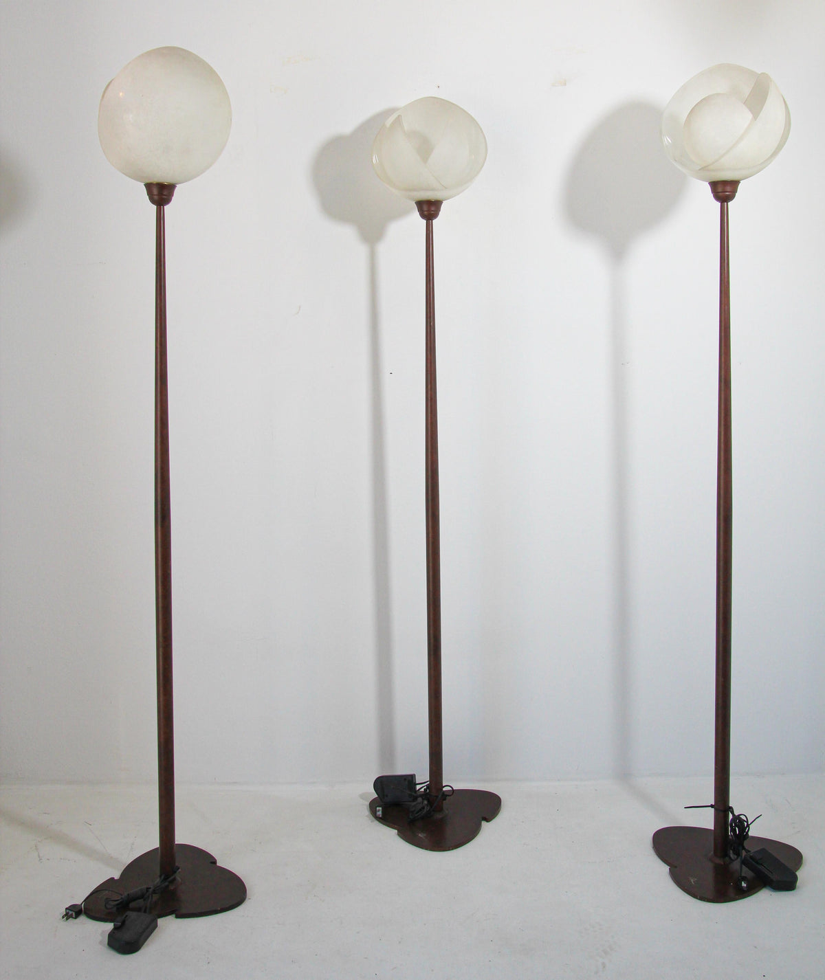 Metal Floor Lamp with Murano Glass Frosted Shade by Relco Milano, Italy, 1980s — detail view 18