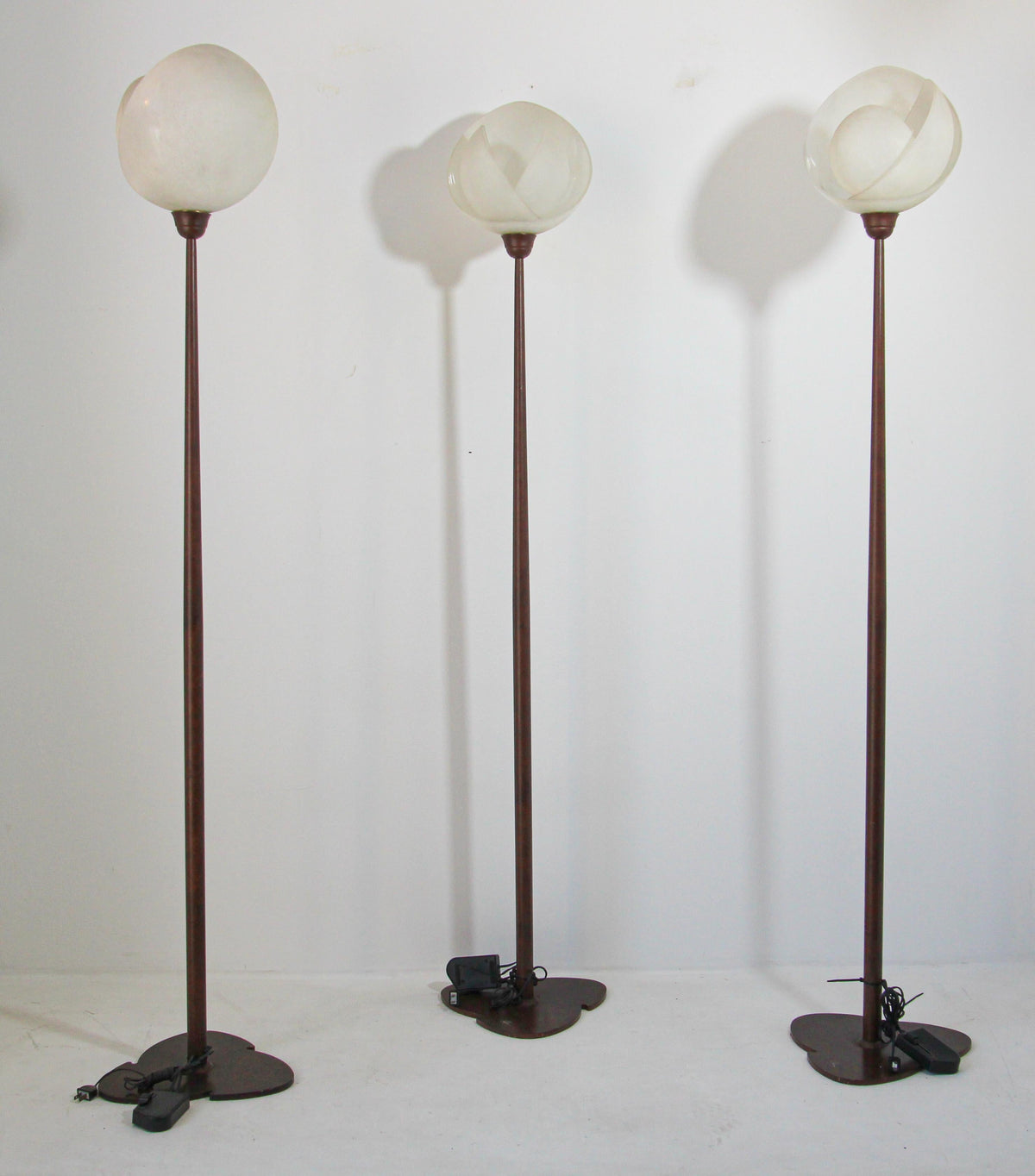 Metal Floor Lamp with Murano Glass Frosted Shade by Relco Milano, Italy, 1980s — detail view 19