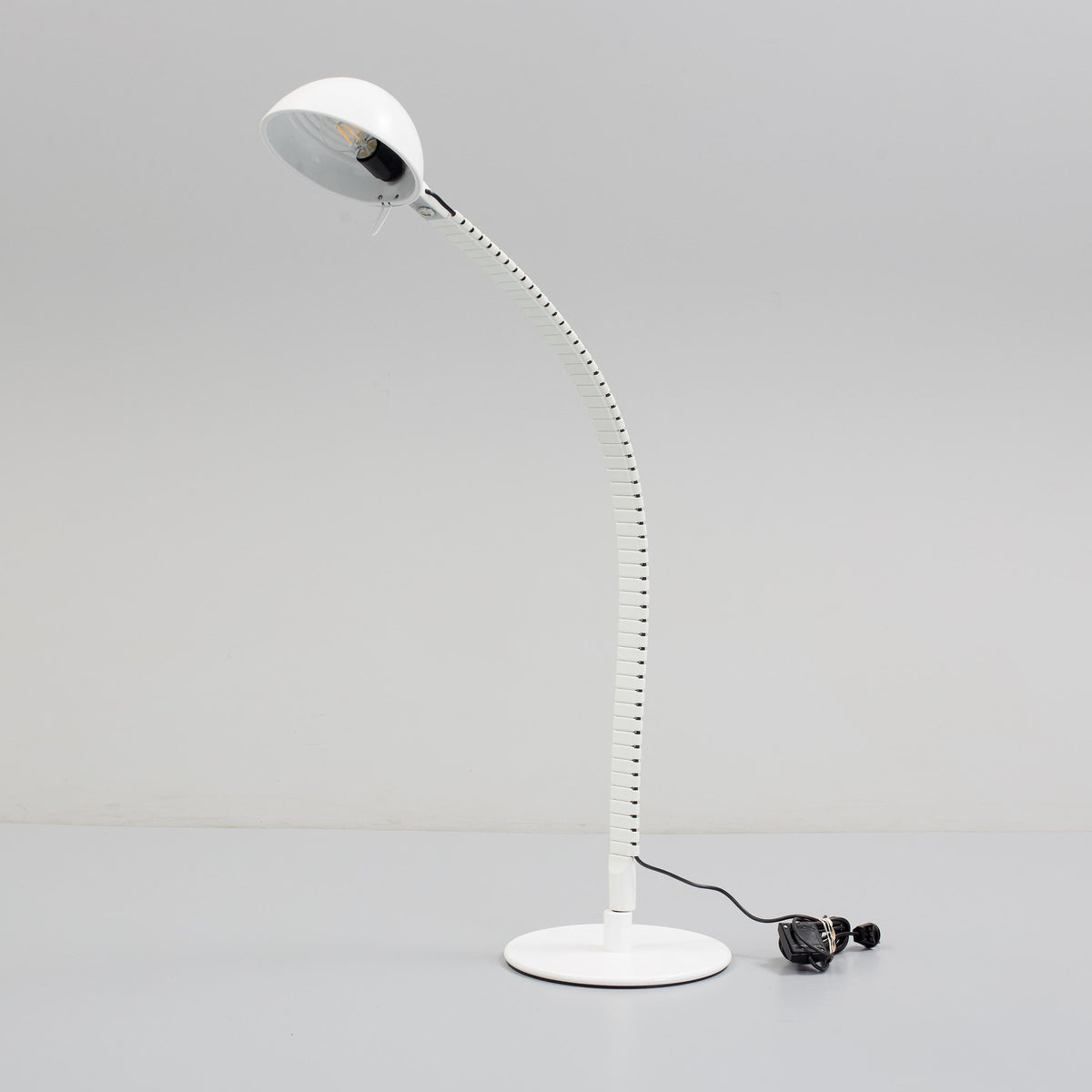 Postmodern Vertebrae Floor Lamp by Elio Martinelli for Martinelli Luce — Italy