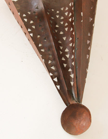 Handcrafted Moroccan Metal Tole Sconce Shade, Moorish Style, 1980 – view 8