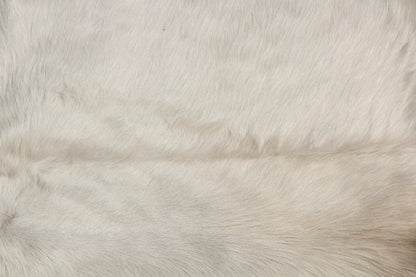 Hand-Crafted White Cowhide Rug from Argentina, Folk Art Style, 1980 — additional view 11