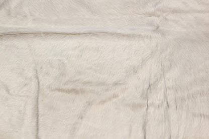 Hand-Crafted White Cowhide Rug from Argentina, Folk Art Style, 1980 — additional view 12