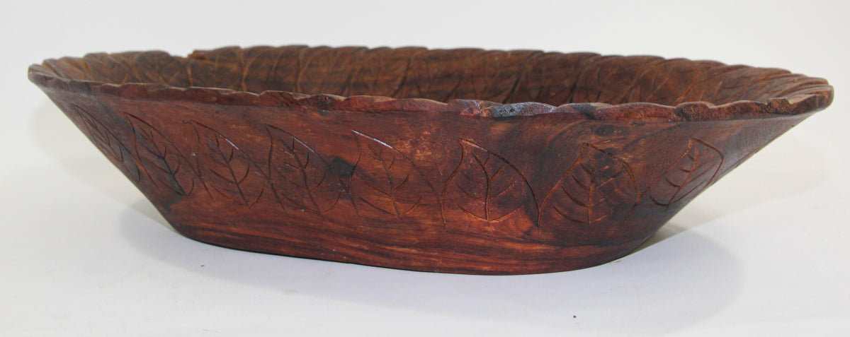 Large Hand-Carved Tribal Wooden Bowl from the Batak of Sumatra — additional view 10