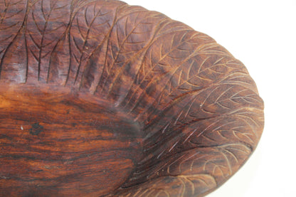 Large Hand-Carved Tribal Wooden Bowl from the Batak of Sumatra — additional view 5