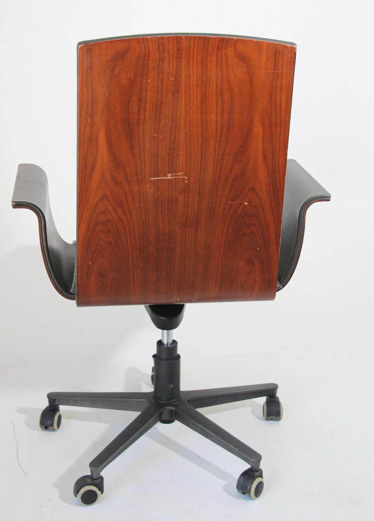 Mariani Wing Conference Office Chair by Luca Scacchetti Italy — Italy