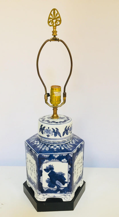 Pair of Blue and White Chinese Porcelain Tea Canisters Table Lamps — China