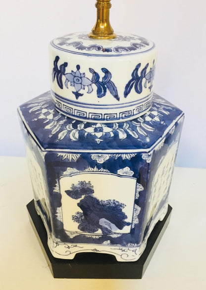 Pair of Blue and White Chinese Porcelain Tea Canisters Table Lamps — China