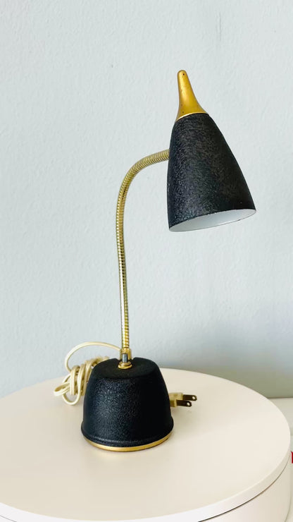 Mid-Century Modern Brass Gooseneck Desk Lamp, Black & Gold, USA, circa 1950s
