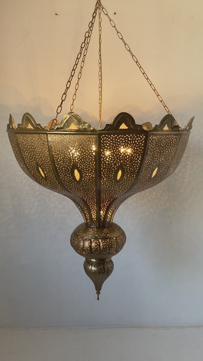Vintage Large Moroccan Brass Chandelier in Alberto Pinto Andalus Moorish Style