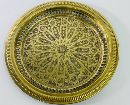 1940s Brass Moroccan Tray Hand Hammered Moorish Islamic Metalwork 13.5 in. D.