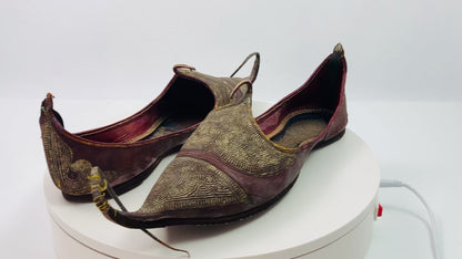 Antique Leather Mughal Raj Ottoman Moorish Shoes Gold Embroidered