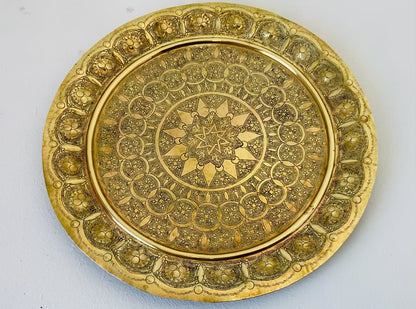 Antique Middle Eastern Round Brass Tray Islamic Moorish Style 23.5 in. Diameter