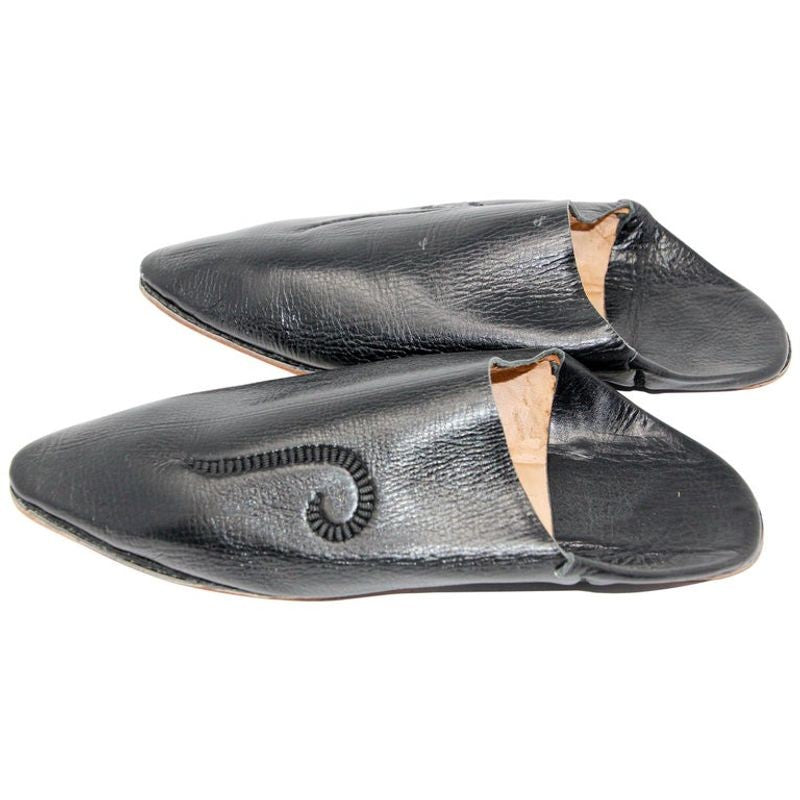 Moroccan Hand Tooled Black Leather Slippers Pointed Shoes E-mosaik
