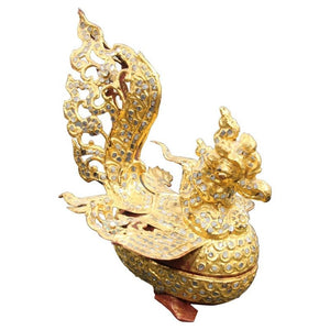 Burmese Bird-Shaped Betel Gold Lacquered Box