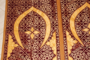 Moroccan Wall Hanging Hiti with Moorish Arches Red and Gold