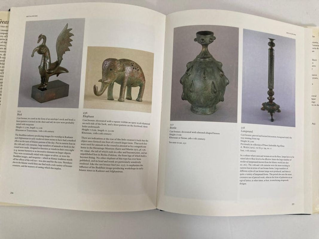 Treasures of Islam Collectible Art Book by Toby Folk 1985