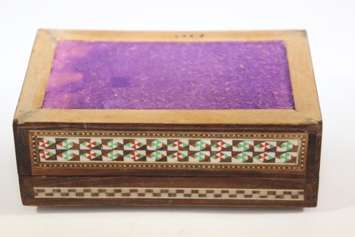 1940s Antique Fine Micro Mosaic Moorish Inlaid Decorative Box