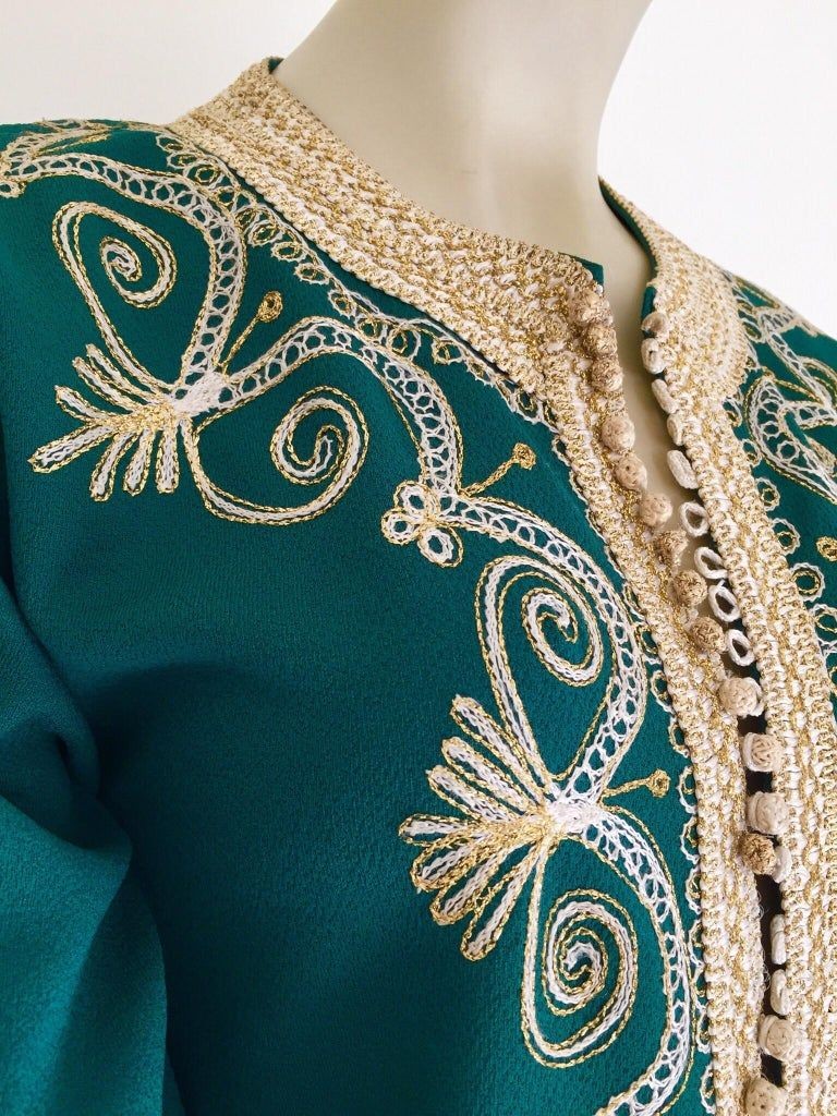 Vintage Moroccan Caftan Emerald Green Maxi Dress, circa 1970 Size M - E-mosaik Vintage Moroccan Caftan Emerald Green Maxi Dress, circa 1970 Size M - E-mosaik