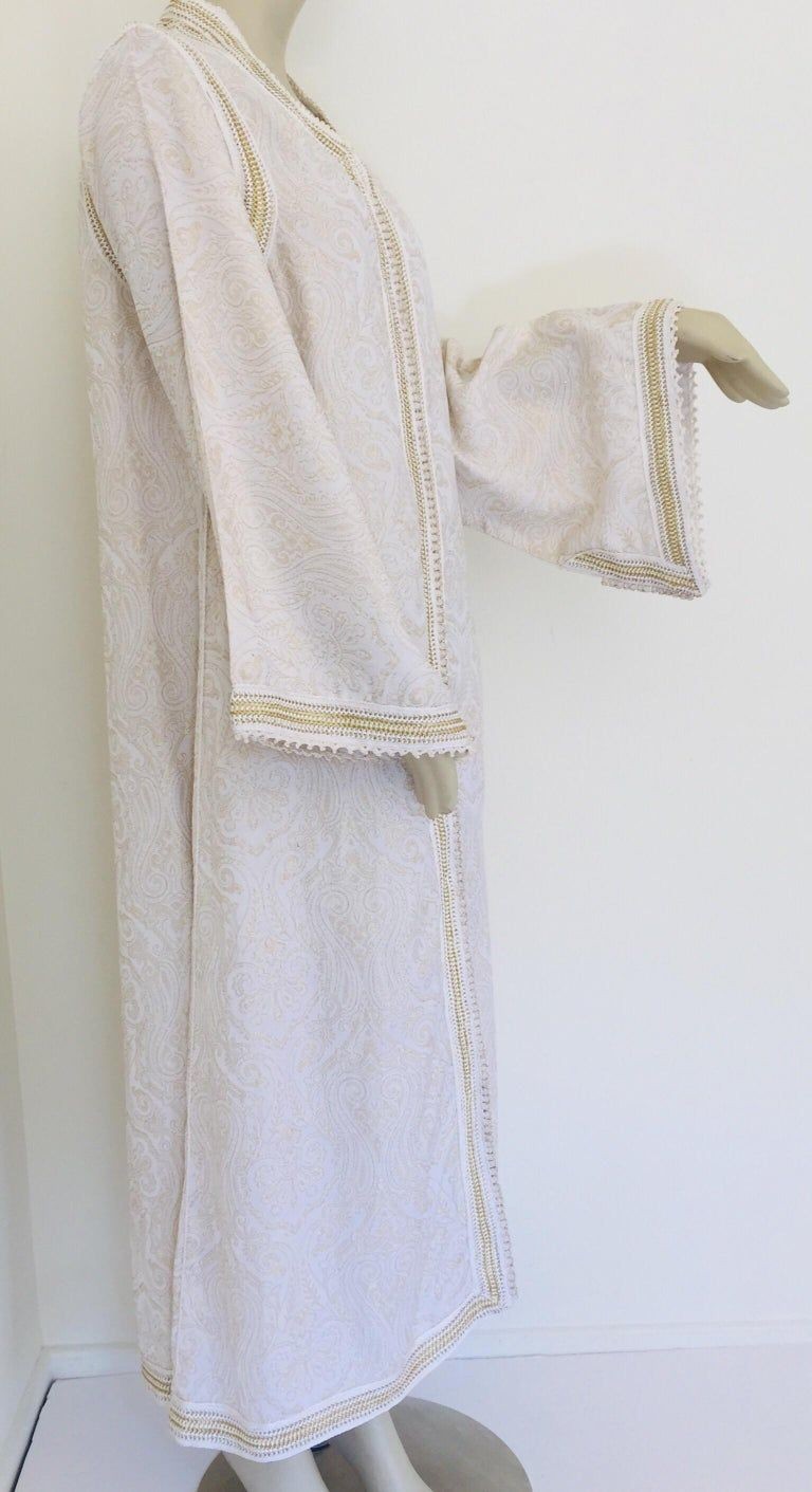 green emerald velvet dress Kaftan Dress - Resort & Formal Wear - 2-Piece White Geometric Embroidery Belted - Sheer Chiffon - US 10 main image 1