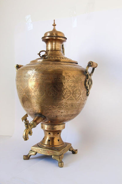 19th Century Handcrafted Mughal Brass Samovar in Moorish Style