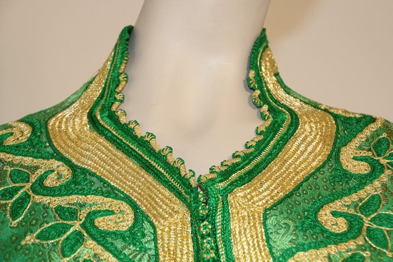 Elegant Moroccan Caftan Emerald Green and Gold Metallic Brocade