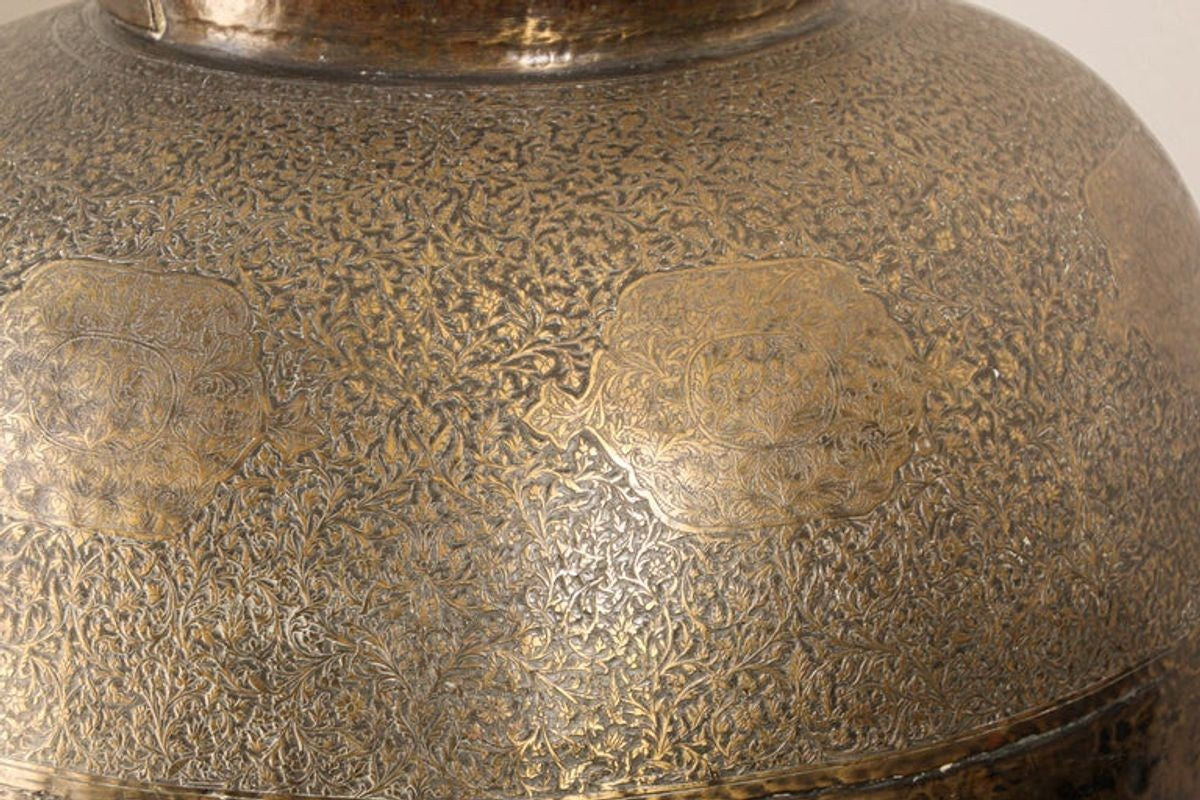 Large Fine Antique Islamic Inlaid Indo-Persian Copper Mughal Vessel