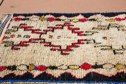 Mid-Century Modern Azilal Tribal Rug, Hand-Woven Wool, Morocco, 1960s
